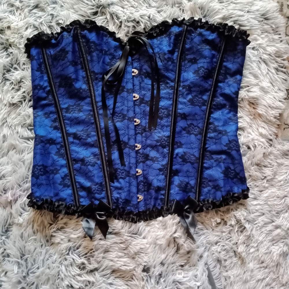 ❥NEW Blue & Black Lace & Bow Ribbon Corset …